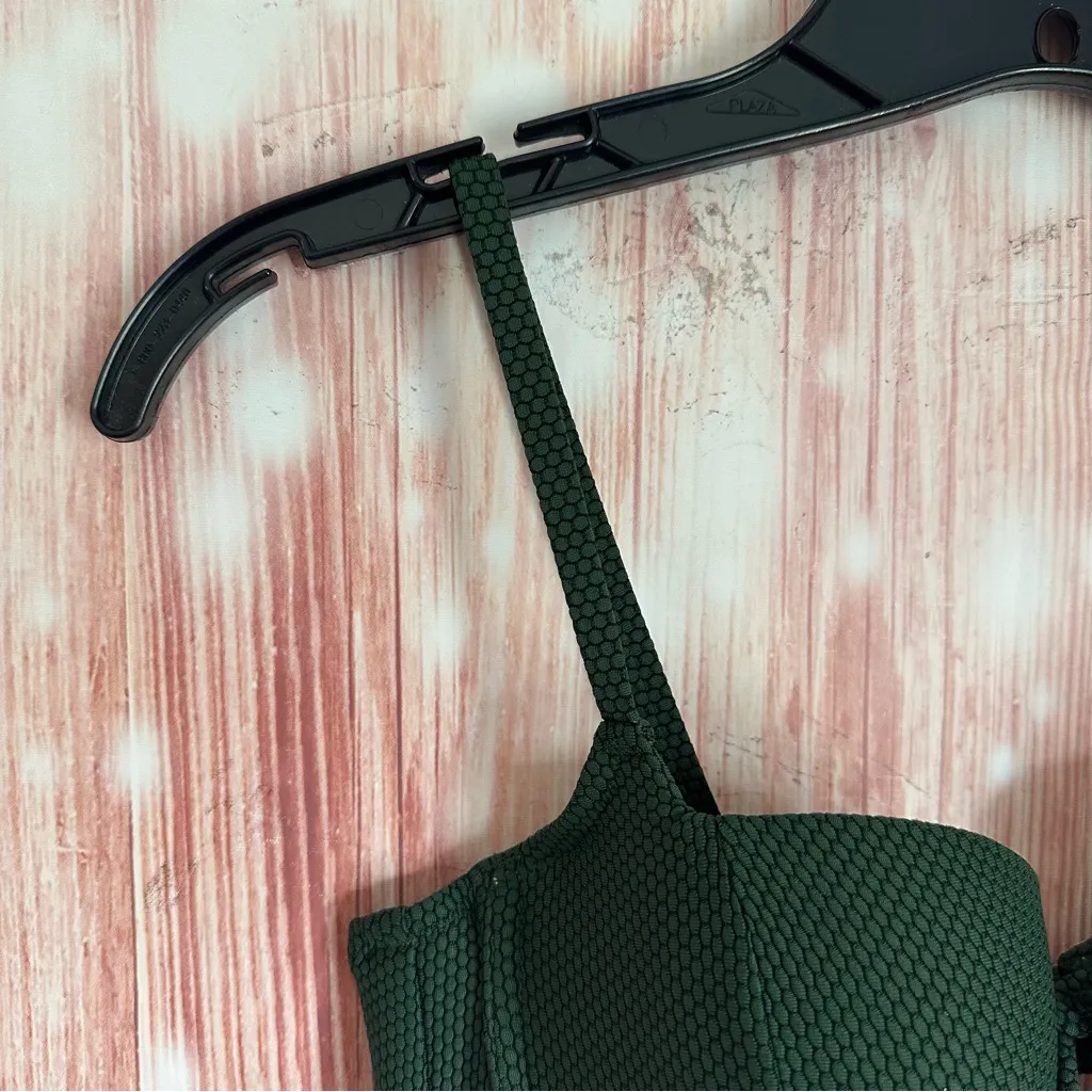 Shade & Shore Women's Light Lift Green Pique Textured Bikini Top Size 34B - Image 8