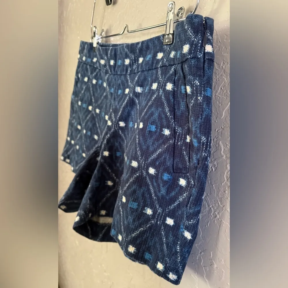 J Crew Batik Basketweave Ikat Print Chino Shorts Size 10 Women’s Navy Blue White - Image 4