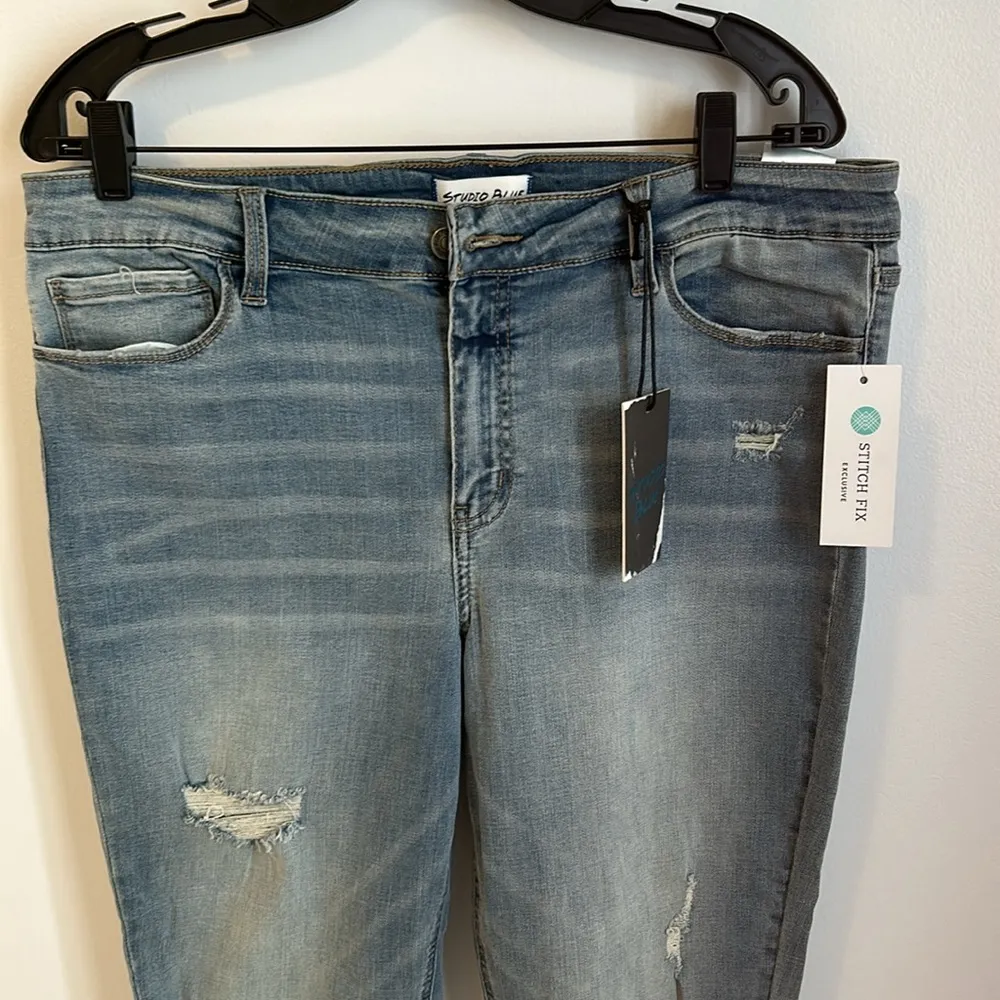 Studio Blue Stitchfix  Distressed Chewed Hem Jeans - Image 3