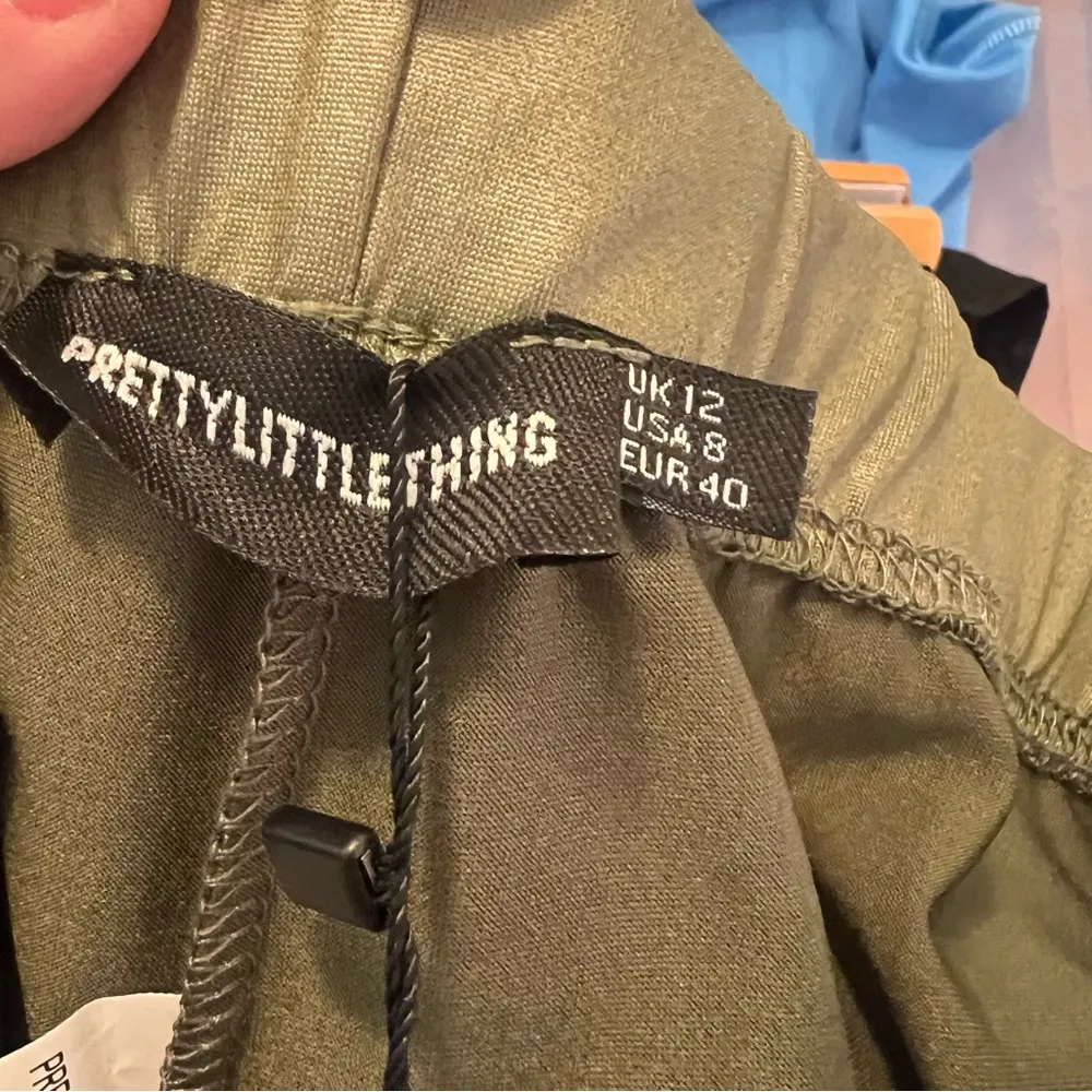 PrettyLittleThing High Waisted Skinny Flared Trousers Khaki Green 8 - Image 9