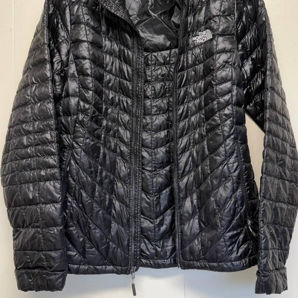 THE NORTH FACE Women’s Thermoball Jacket Black Small - Image 9