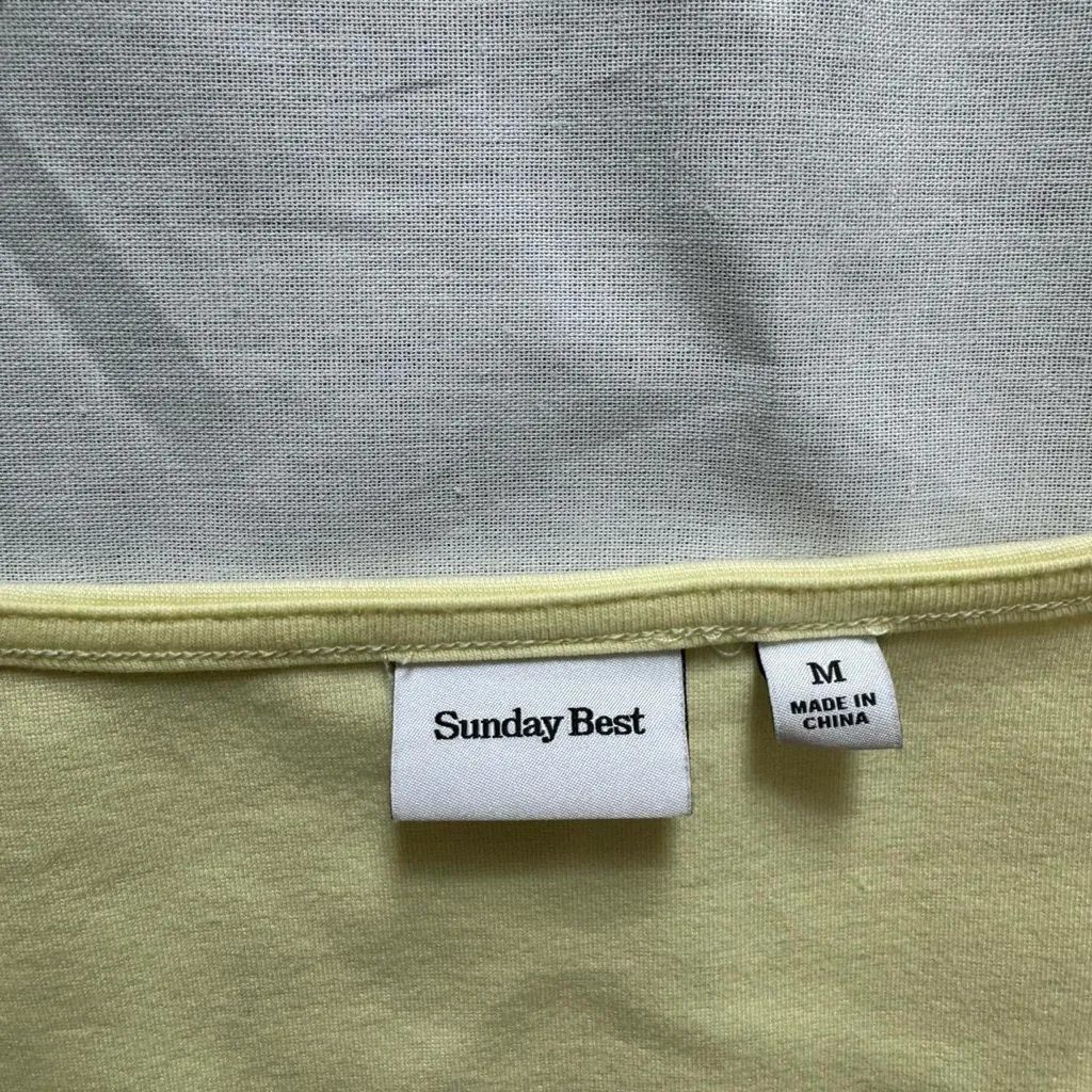 pale yellow Aritzia Sunday Best zip up long sleeve crop/corset - Image 2