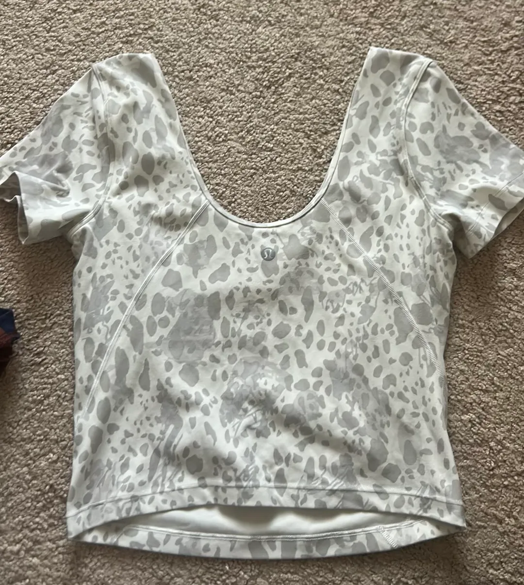 Align T-Shirt Cheetah Camo Antique White Multi - Image 4