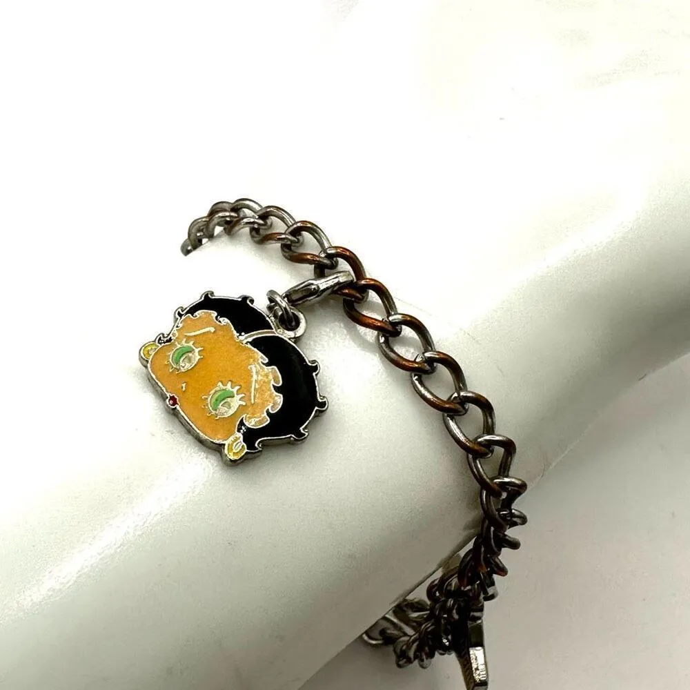 Betty Boop universal studios charm bracelet - Image 5