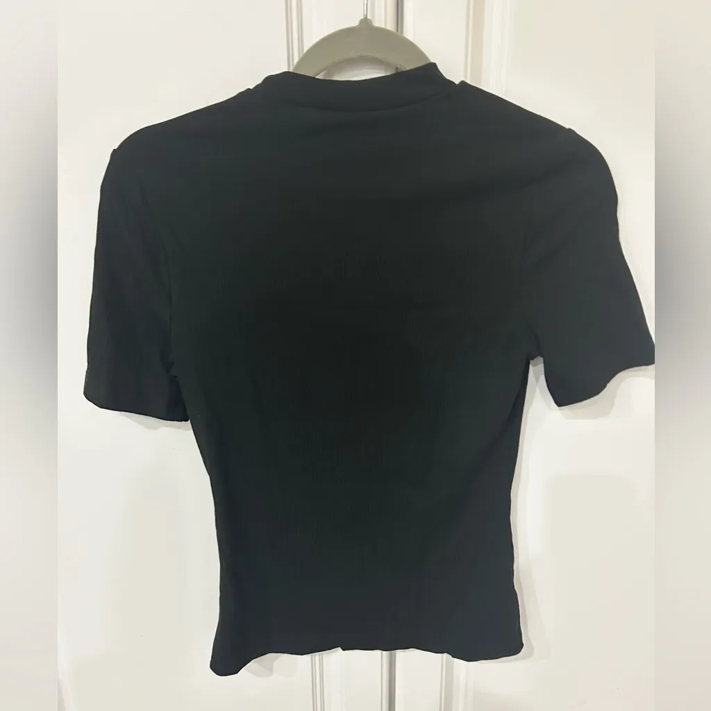 NWT Verdusa Women's Casual Black Mock Neck Short Sleeve Size Small - Image 4