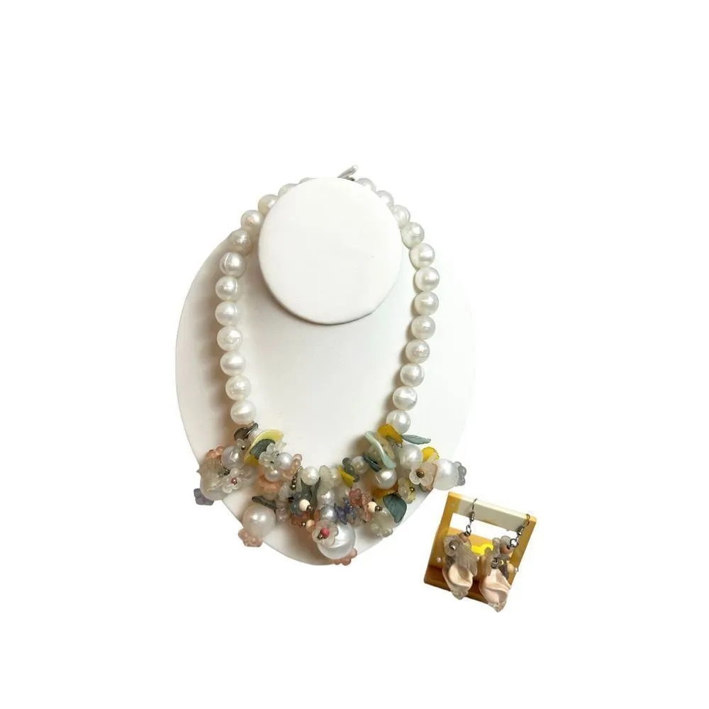 Pearl, shell, and floral statement chunky necklace & earrings set Blue - Image 3