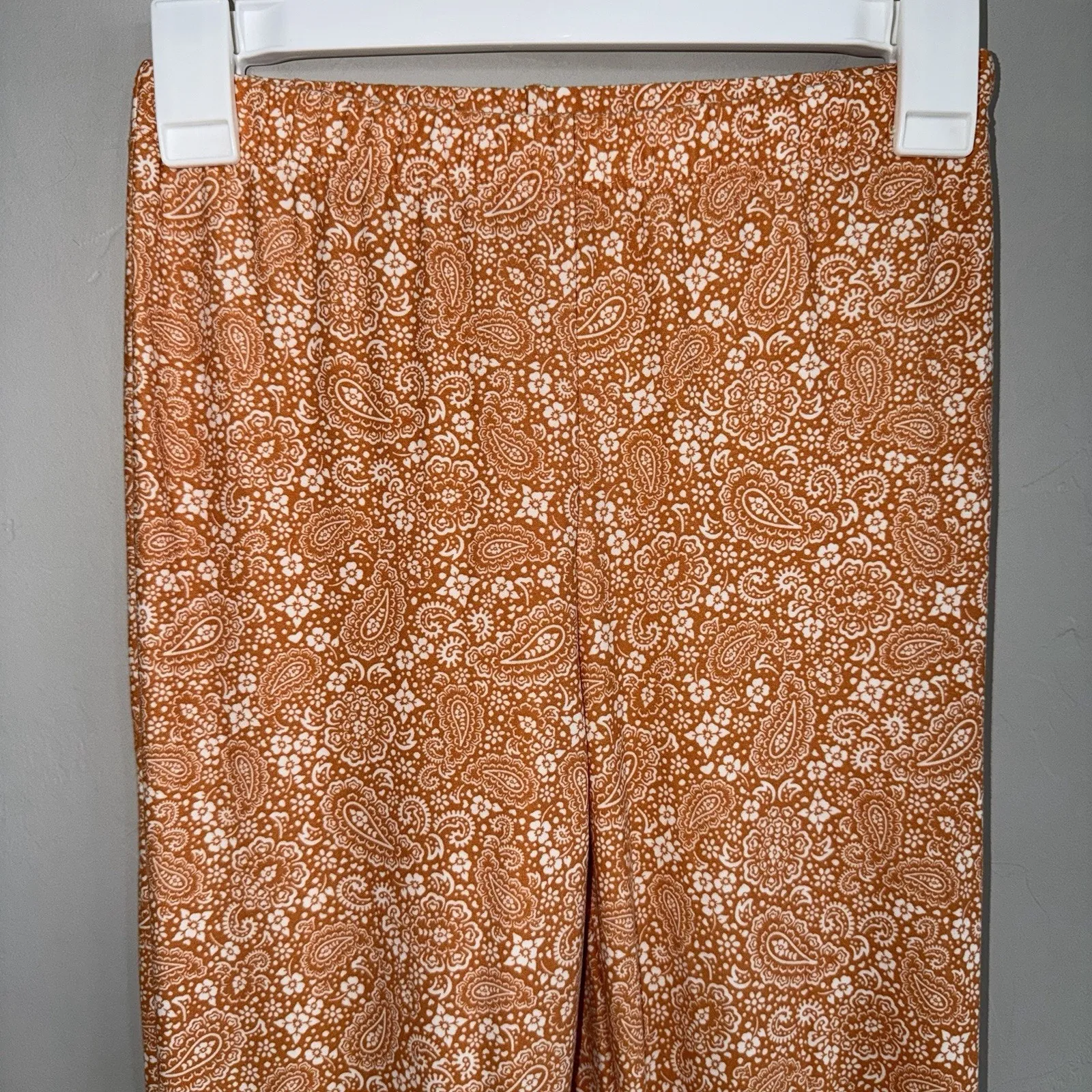 Forever 21 Leggings Flared Women's Small Orange White Flower Power Paisley - Image 2