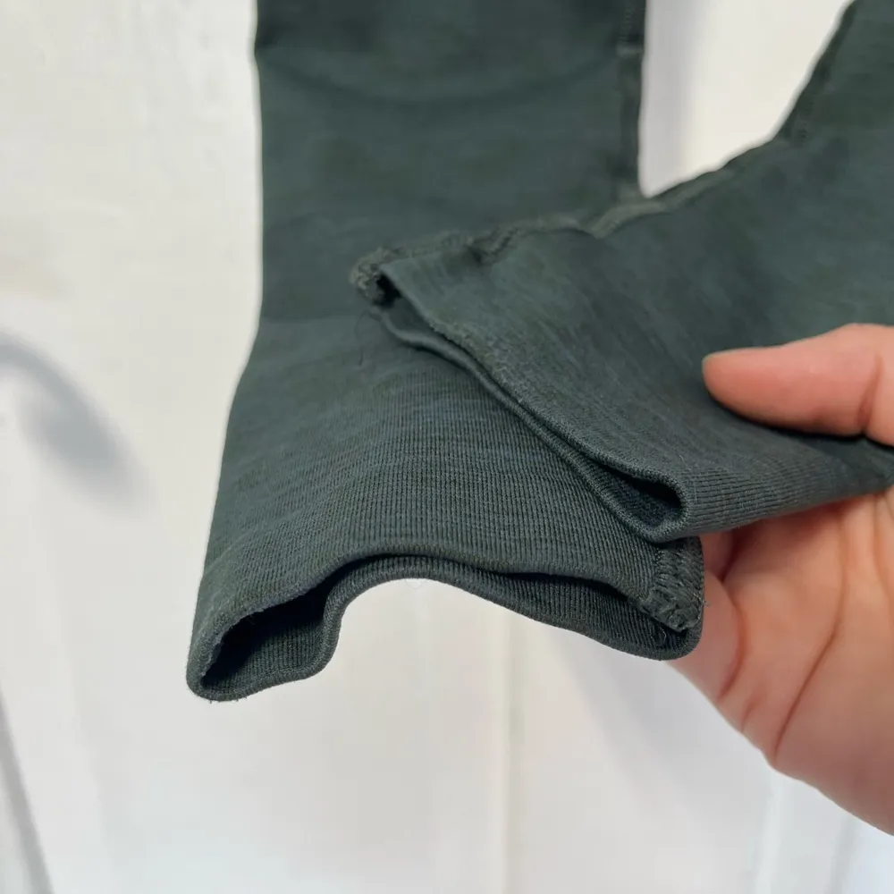 Alphalete green ribbed halo xs leggings - Image 5