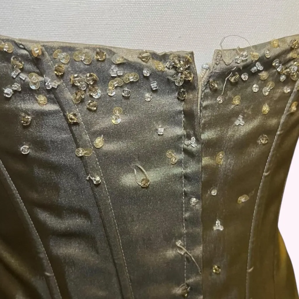 Y2k/90s vintage olive green satin and beaded corset top Yellow Size 4 - Image 5