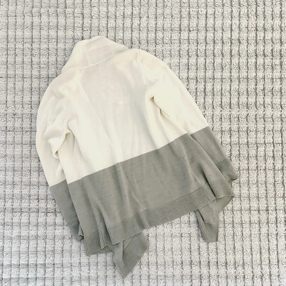 Eddie Bauer Colorblock Cardigan - Image 2