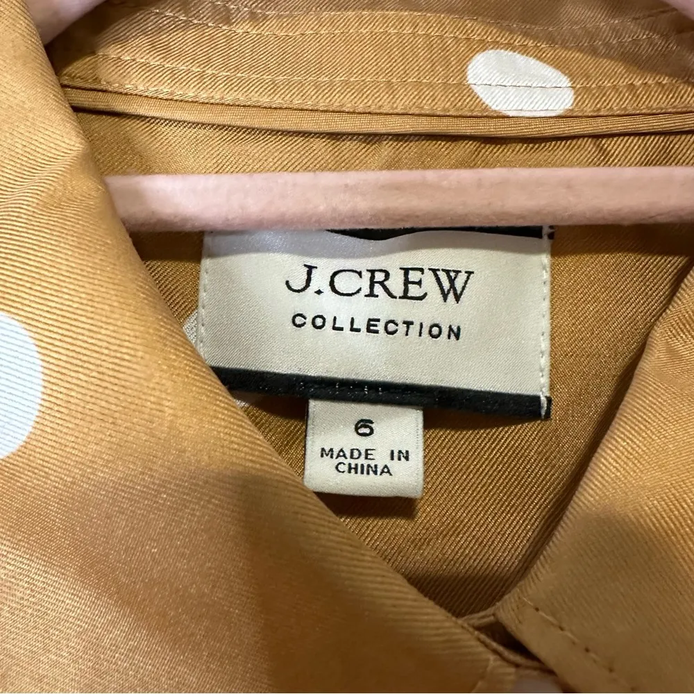 j crew polka dot silk button down shirt size 6 - Image 2