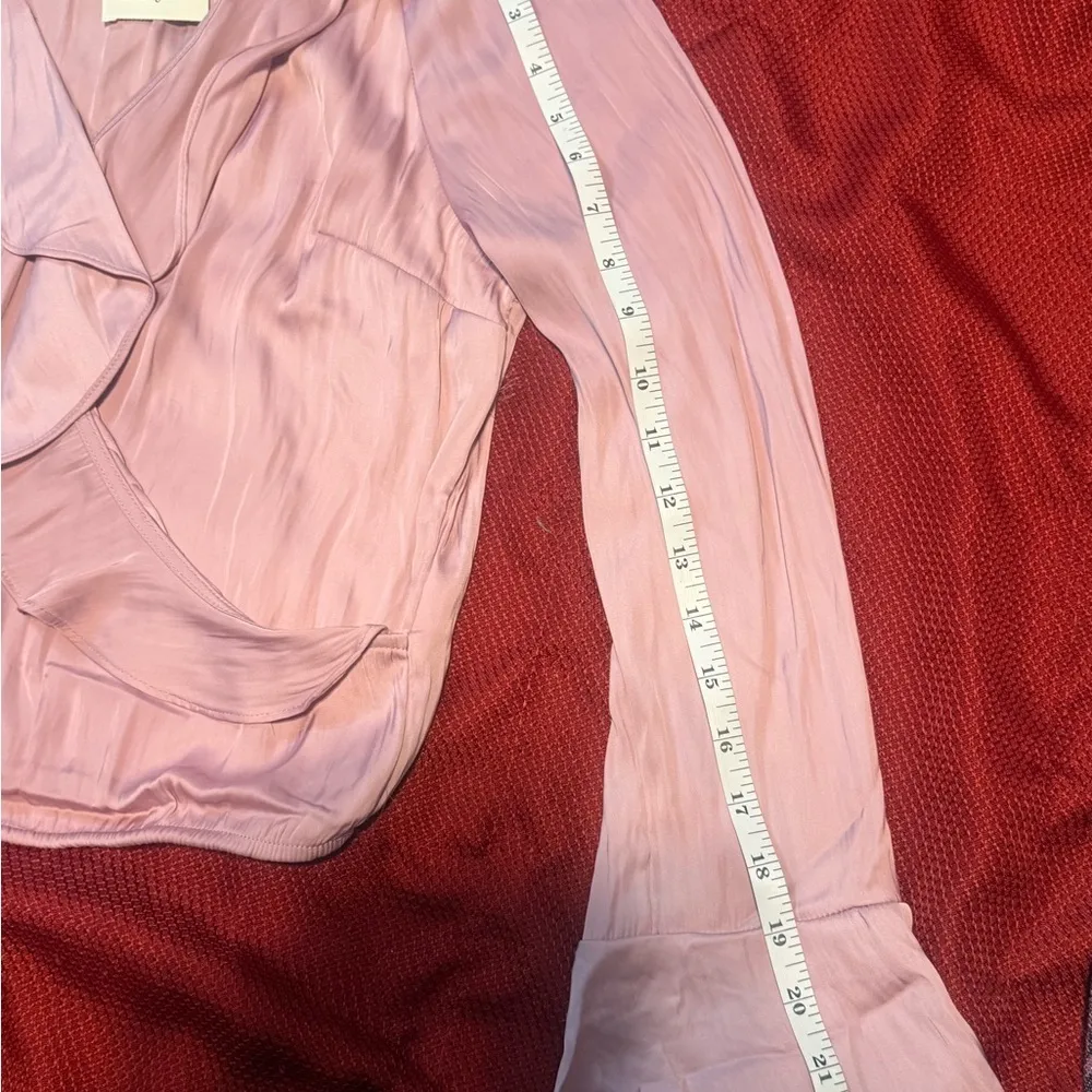 BNWT Pink Women’s size medium Ruffle Blouse - Image 6