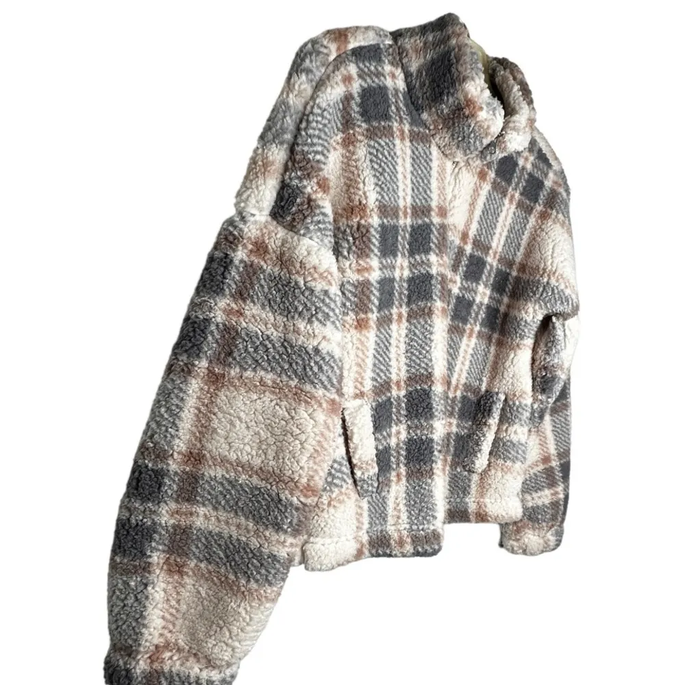 Reflex Sherpa Pullover Jacket‎ - Image 3