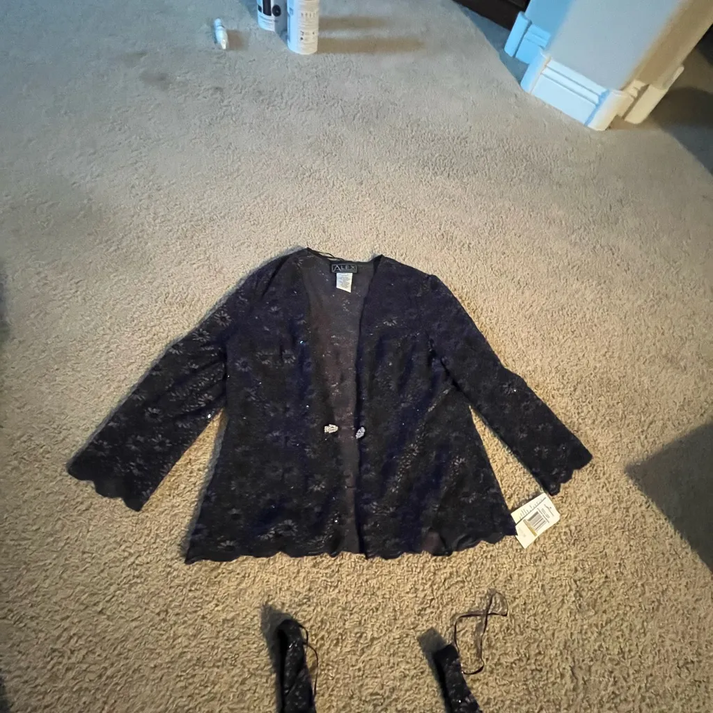 Navy blue floral lace sparkle midi dress with lace cardigan set never worn - Image 13