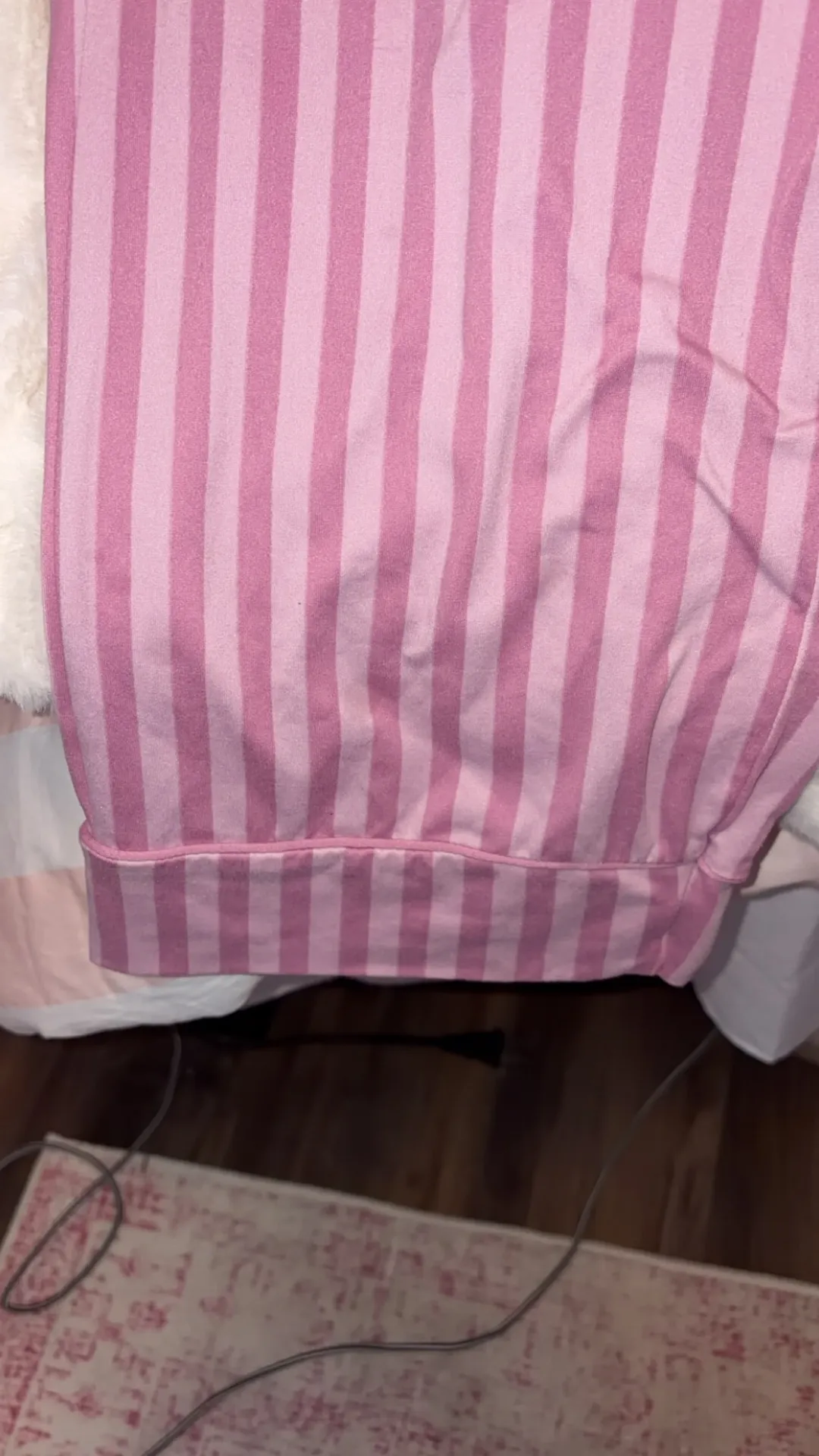 Laura Ashley Pajama Set - Image 7