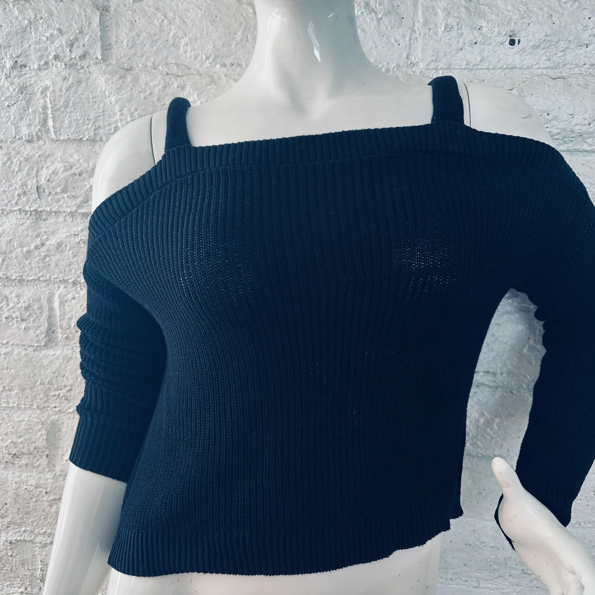 cold shoulder black sweater size S - Image 3