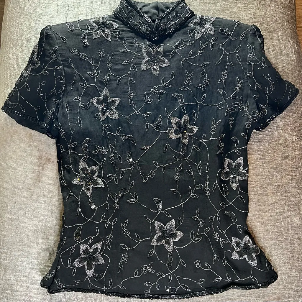 Papell Boutique top women’s size Medium black Indian beaded silk floral VTG 80 Silver - Image 7