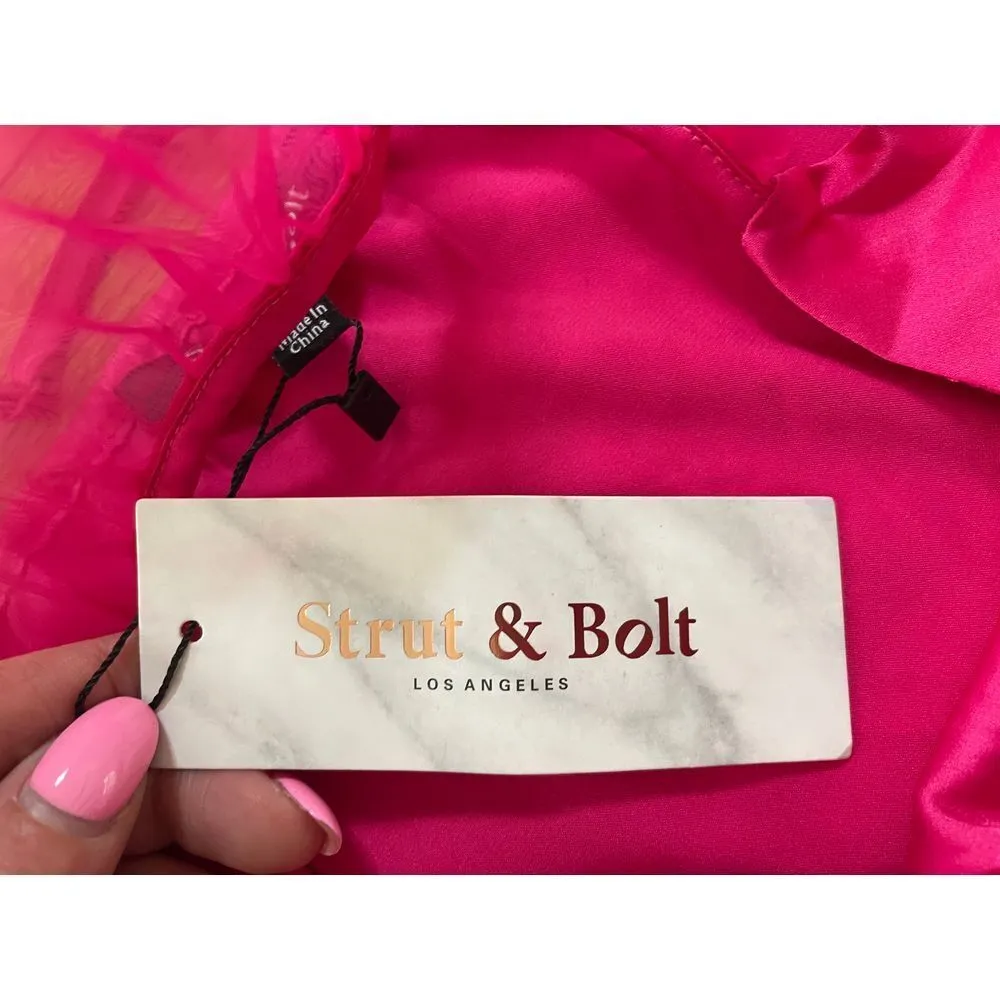 NWT Strut & Bolt fuschia camisole‎ size small - Image 4