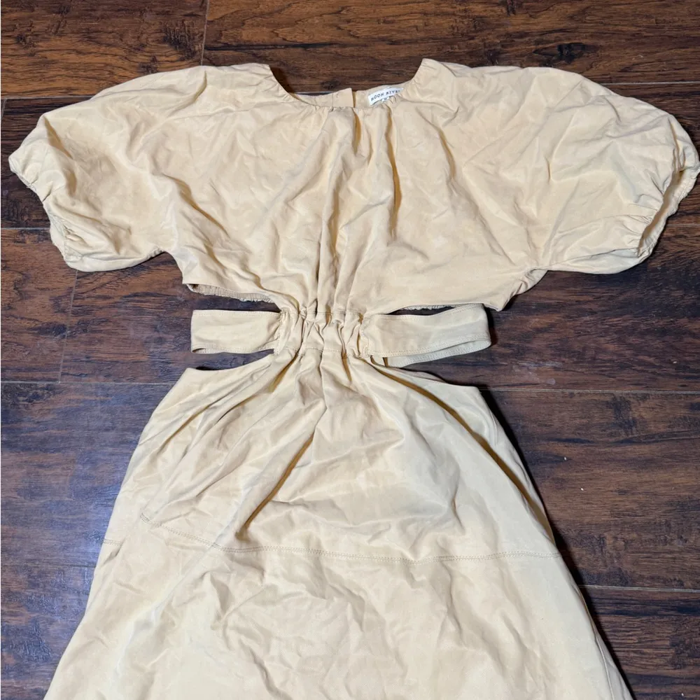 Anthropologie Moon River Puff-Sleeve Cut-Out Poplin Midi-Dress Sz M - Image 9