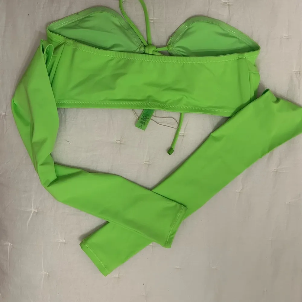 Skims Swim Long Sleeve Bikini Top- Neon Green - Image 5