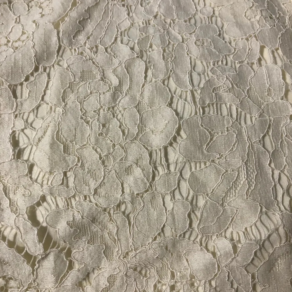 Isaac Mizrahi live cream lace peplum‎ short sleeve blouse top women’s size XS - Image 3