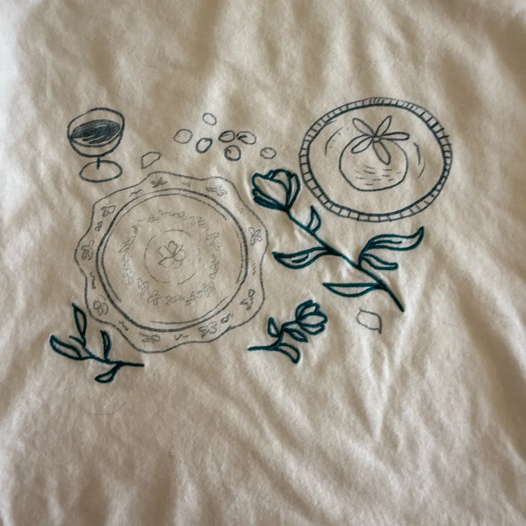 Abercrombie & Fitch White Tee with Blue Graphic - Image 2