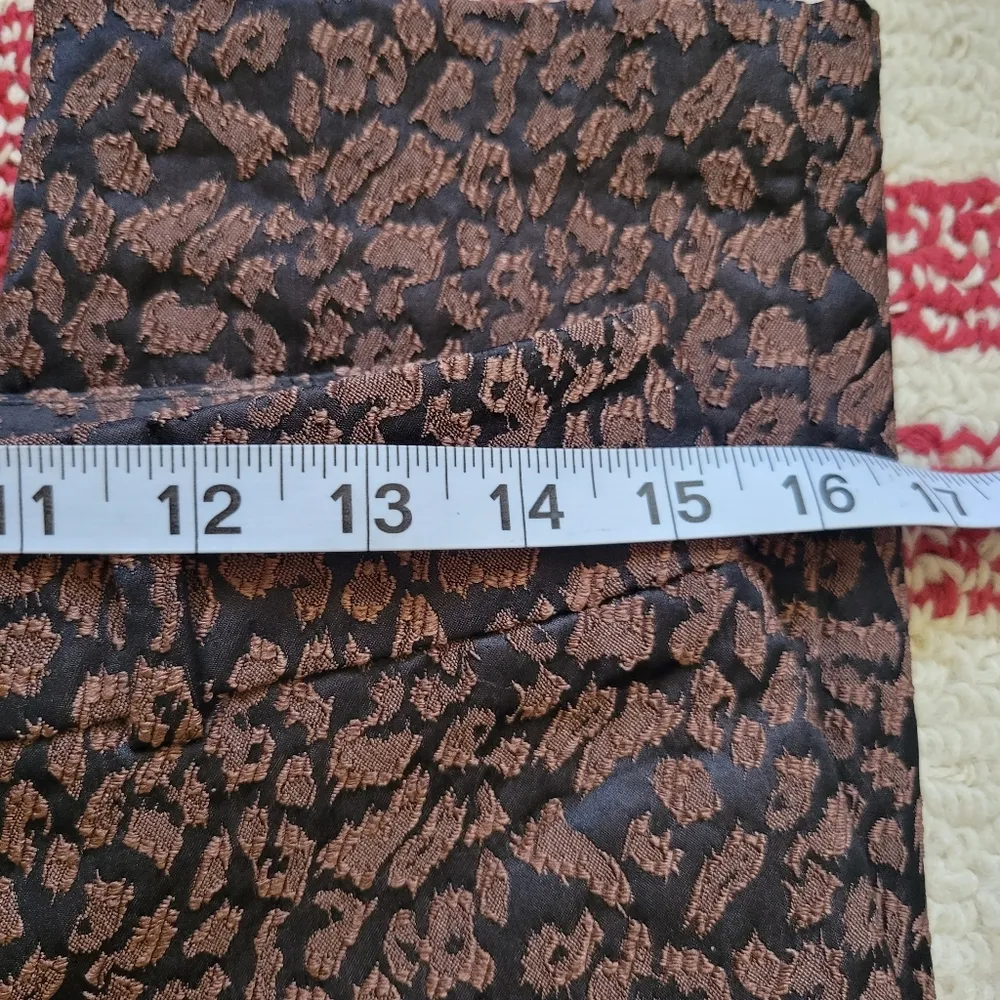 Ann Taylor leopard print jacquard slim ankle pants size 2p - Image 7