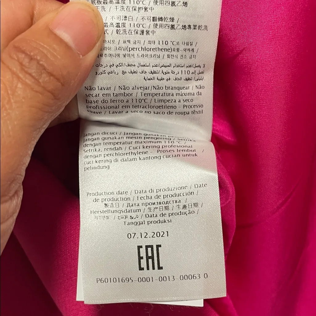 Valentino Garavani
Women's Pink Mini Dress - Image 10