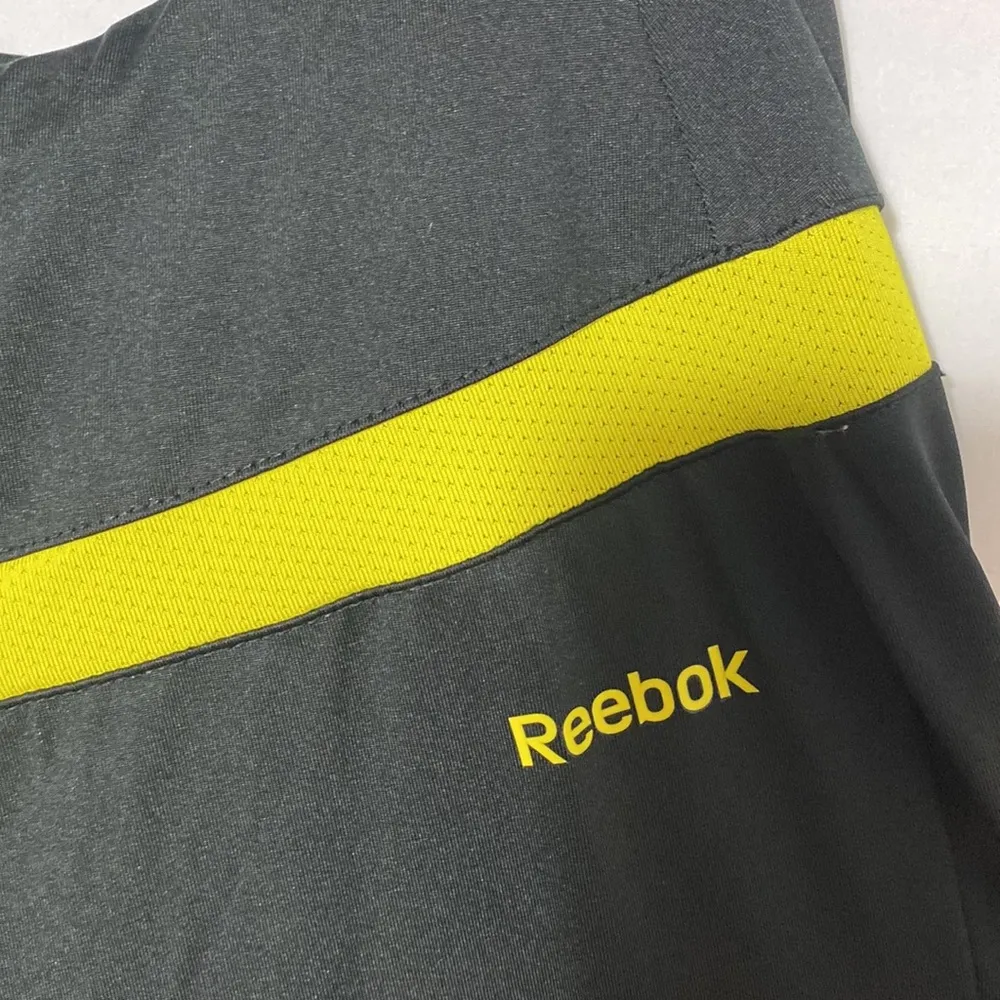 Reebok black womens  joga pants size 14-16 - Image 4