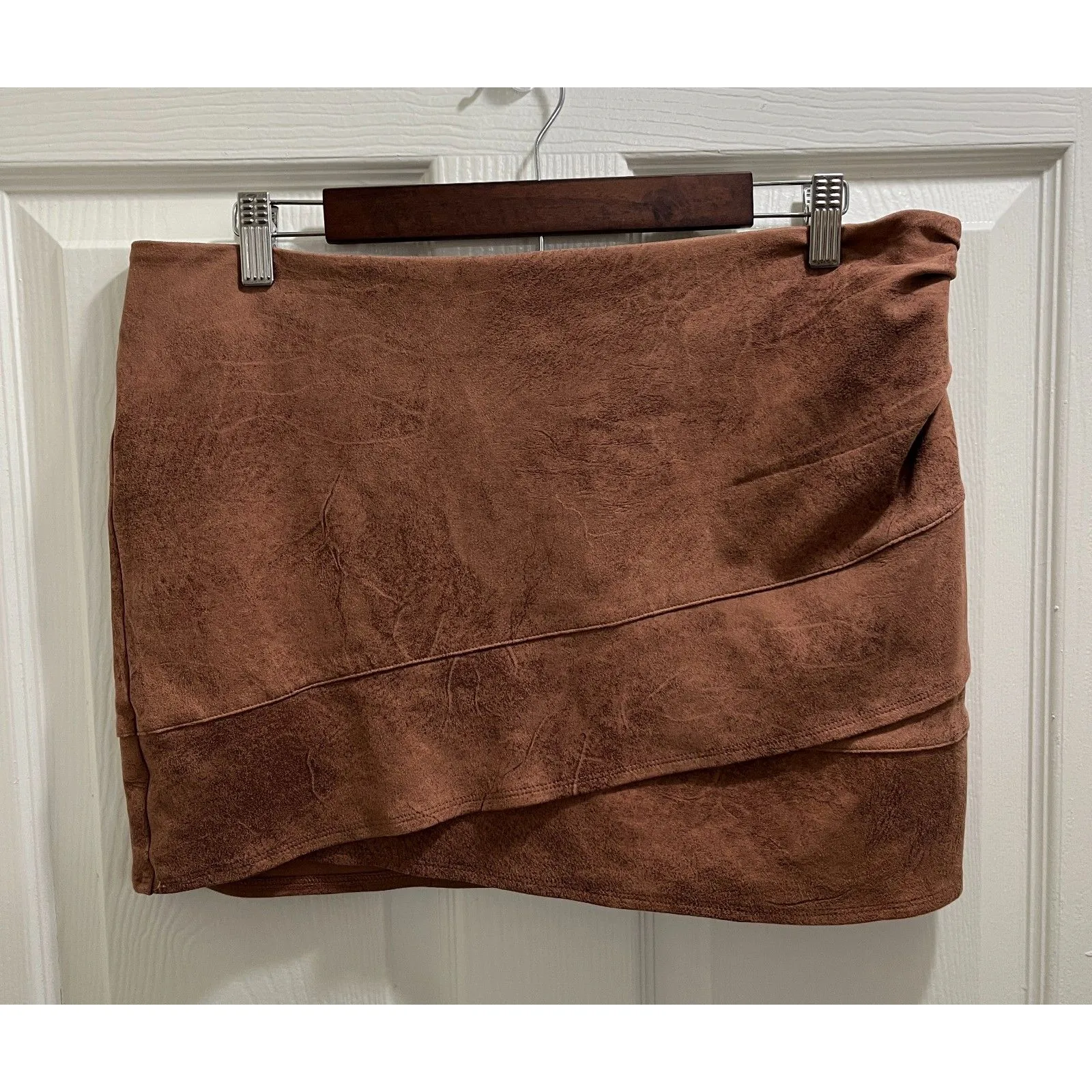 Free People Summer Love Vegan Suede Mini Skirt Size 12 Brown Modern Cowgirl - Image 3