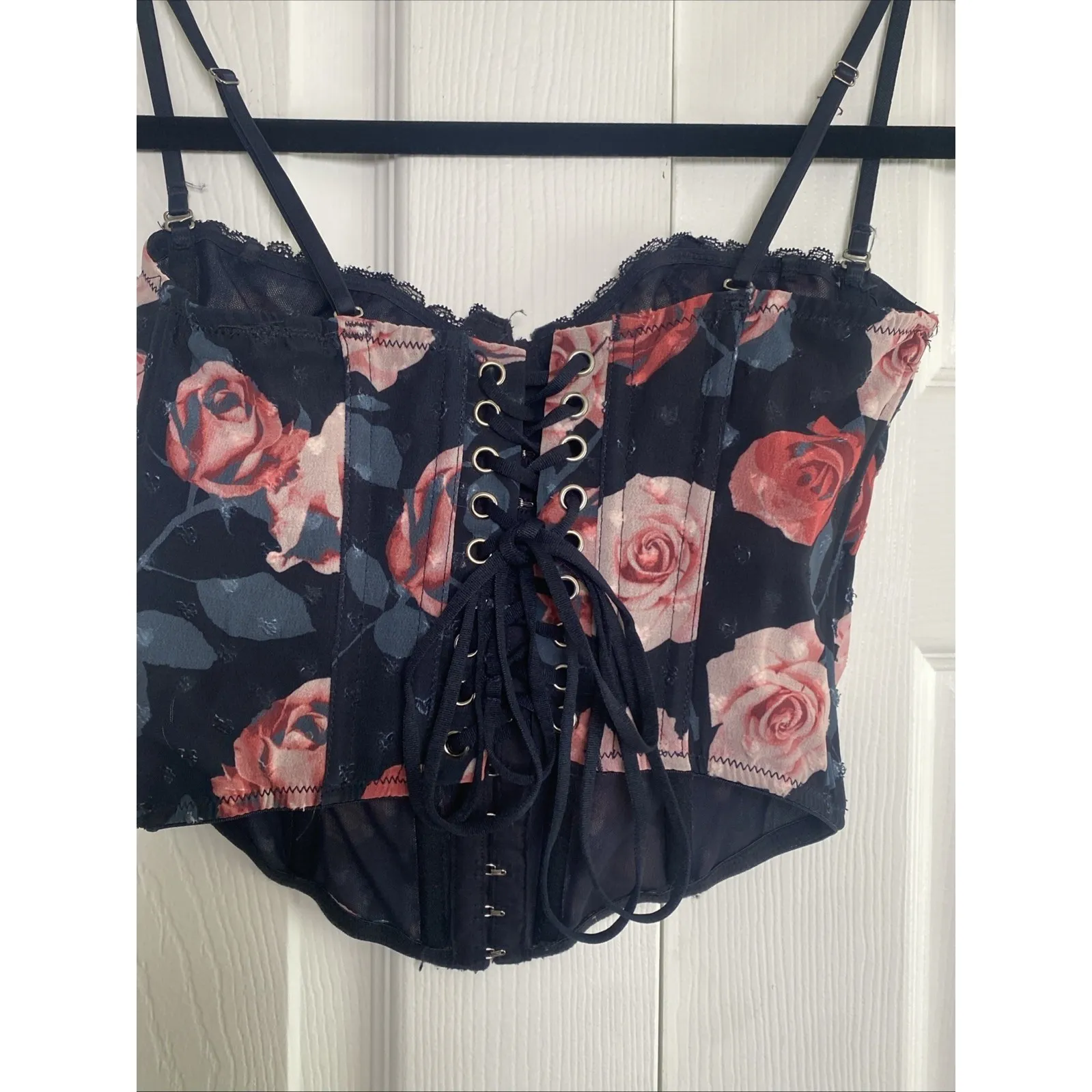 Out From Under Floral Corset Urban Outfitters Womens Small Dark Floral Romantic - Image 5