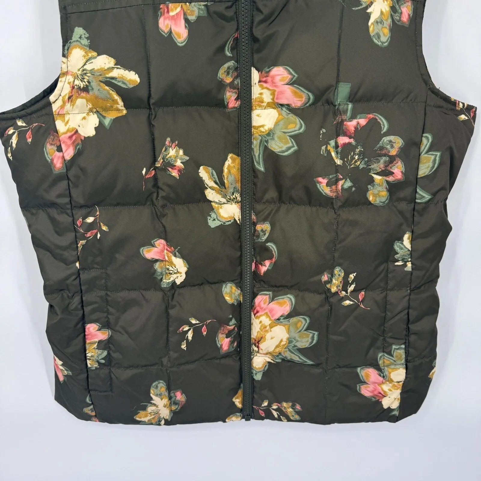 Lands' End Quilted Puffer Vest Womens Small 6 - Image 3