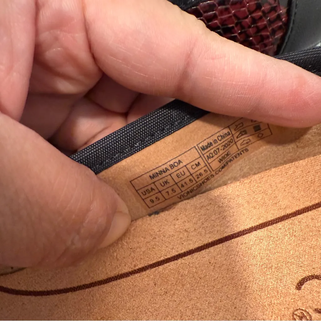 Vionic  Wine Snake-Embossed Minna Leather Flat size 9/5 - Image 9