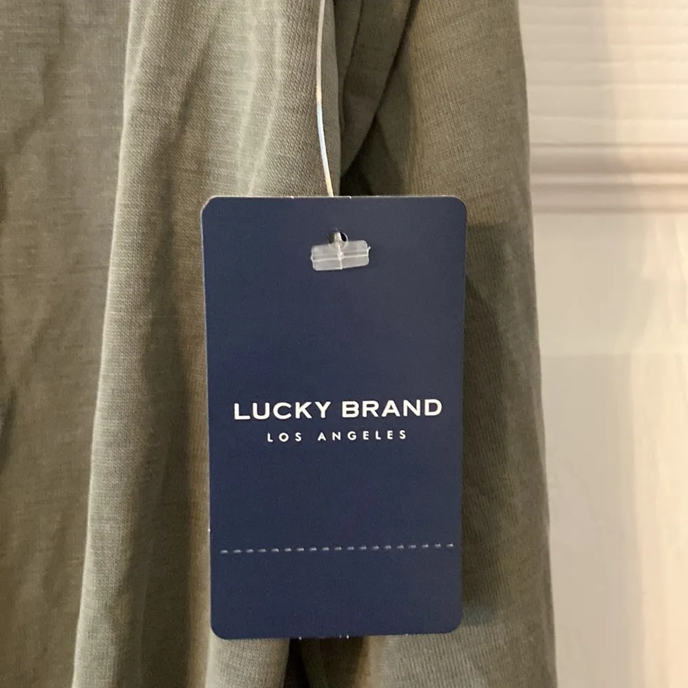 Lucky Brand size XS brand new beautiful green color length 25” bust 34” - Image 3