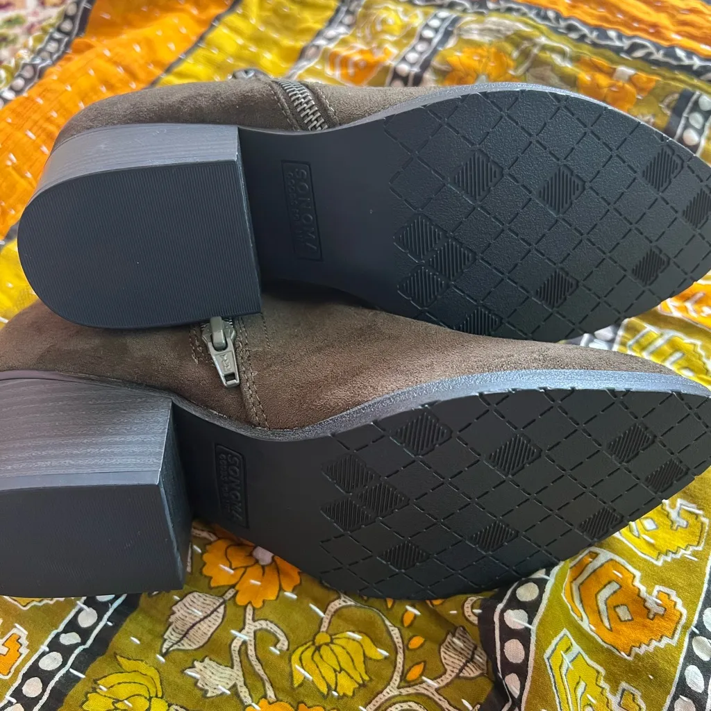 Sonoma New Stone Olive Suede Zip Up Booties - Image 4