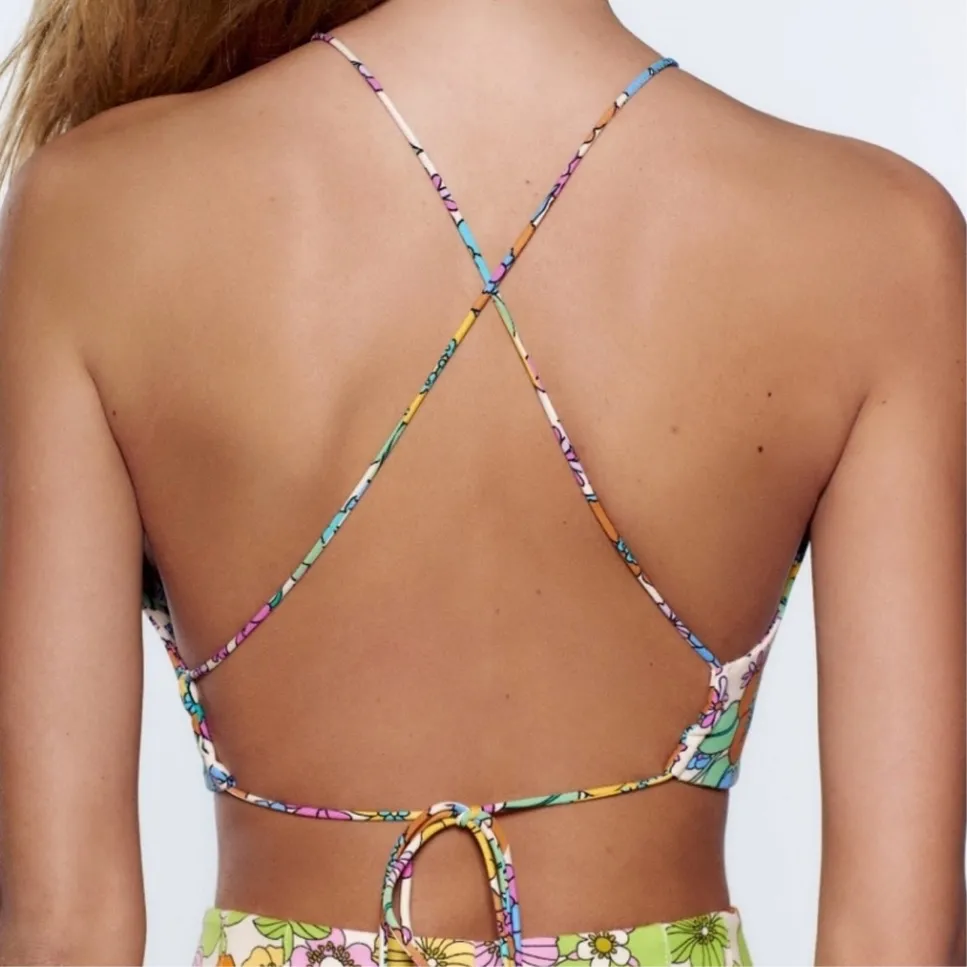 Zara Floral Halter Crop Top. Size Extra Small - Image 3