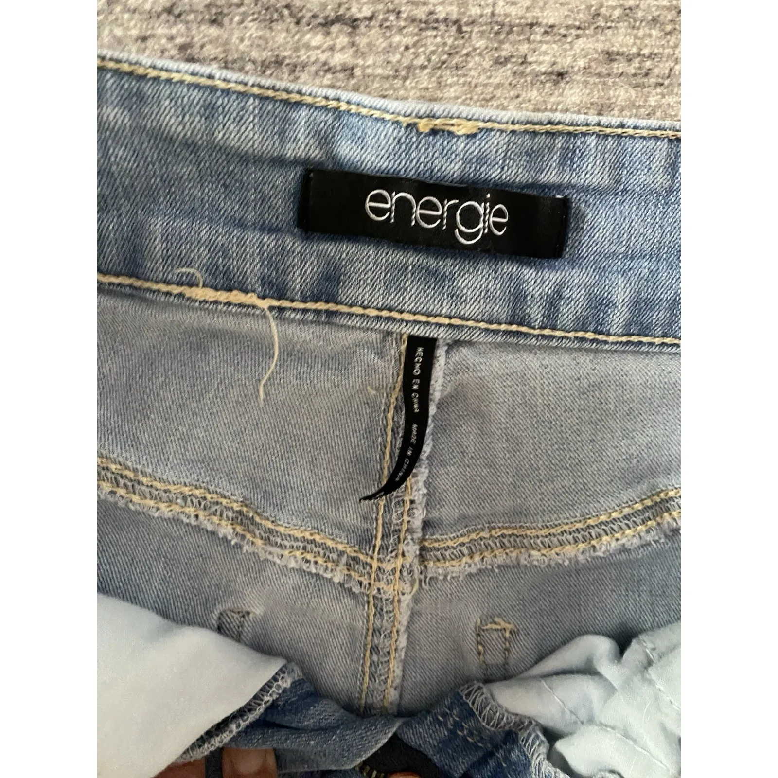 Curvy Mom Denim Shorts Super High Rise Womens 9 - 29 Light Blue Wash Stretch - Image 3