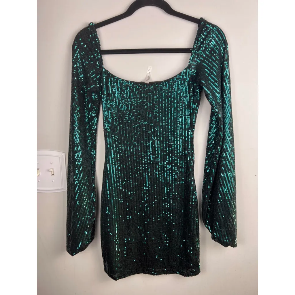 Lucy in the Sky Los Angeles Emerald Green Sequin Mini Dress Long Sleeve Square N - Image 6