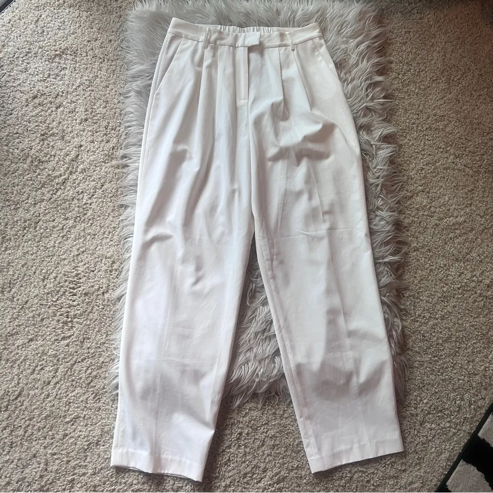 Ivory Pleated High Waist Straight Trousers White Size M - Image 11