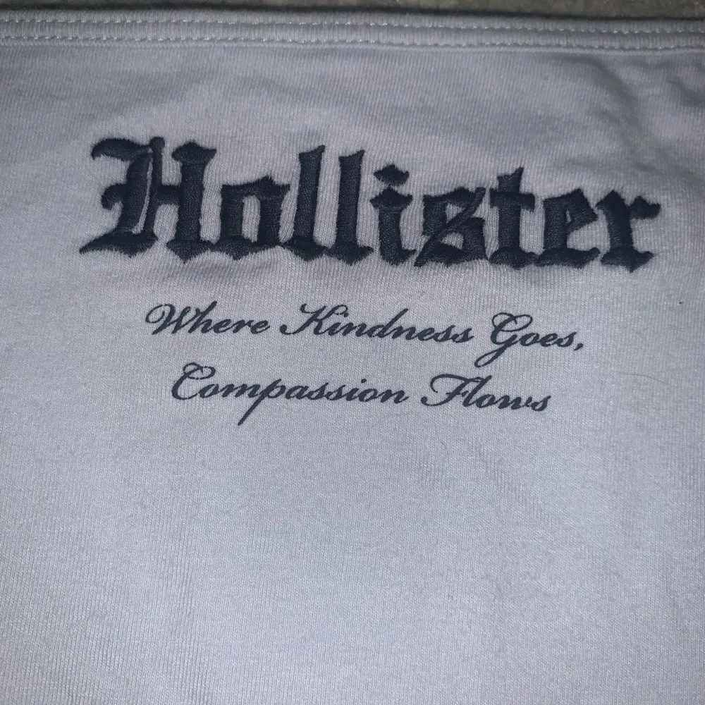 Hollister embroidered cami crop - Image 2