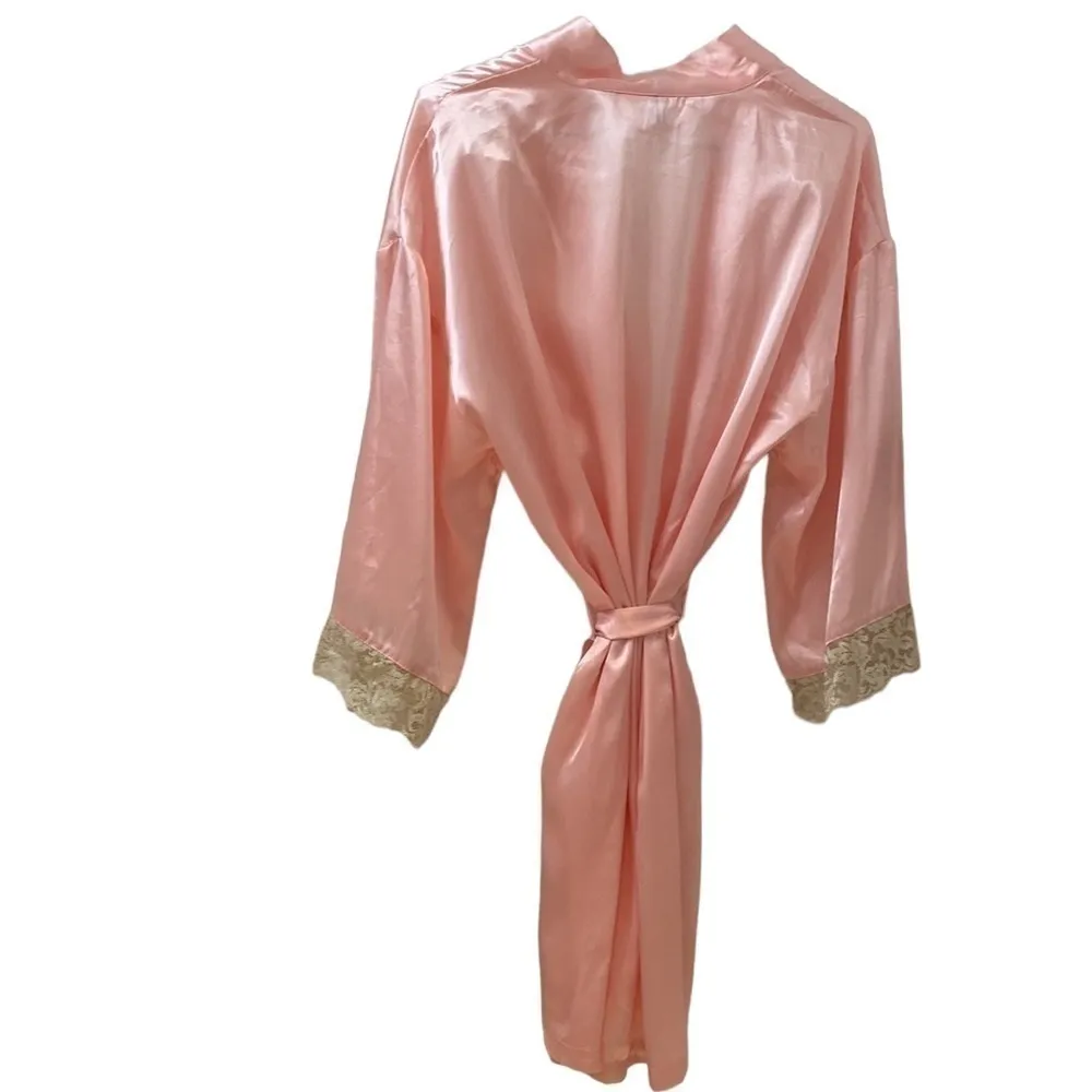 Victoria’s Secret pink satin robe and chemise with beige lace. Pink label.Size S - Image 13