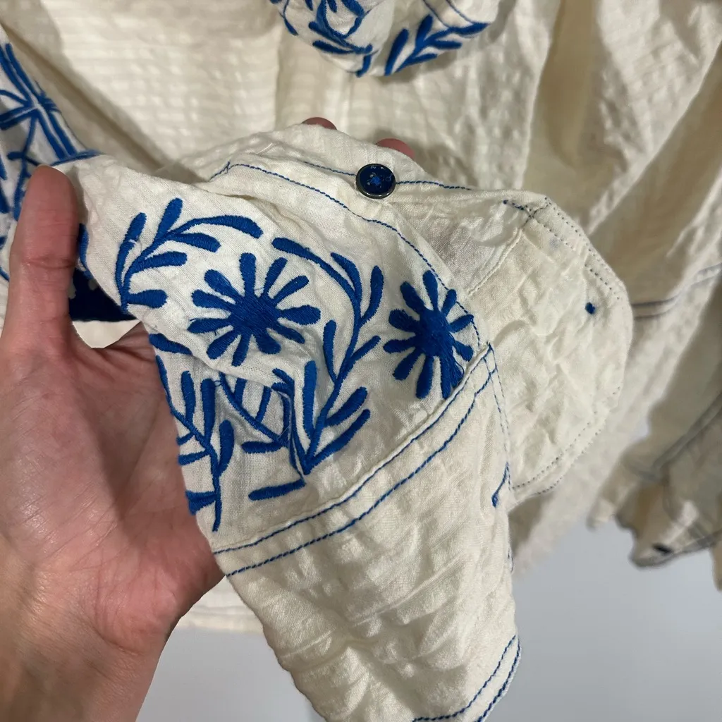 We The Free by Free People Embroidered Peasant Top – Small - Image 4