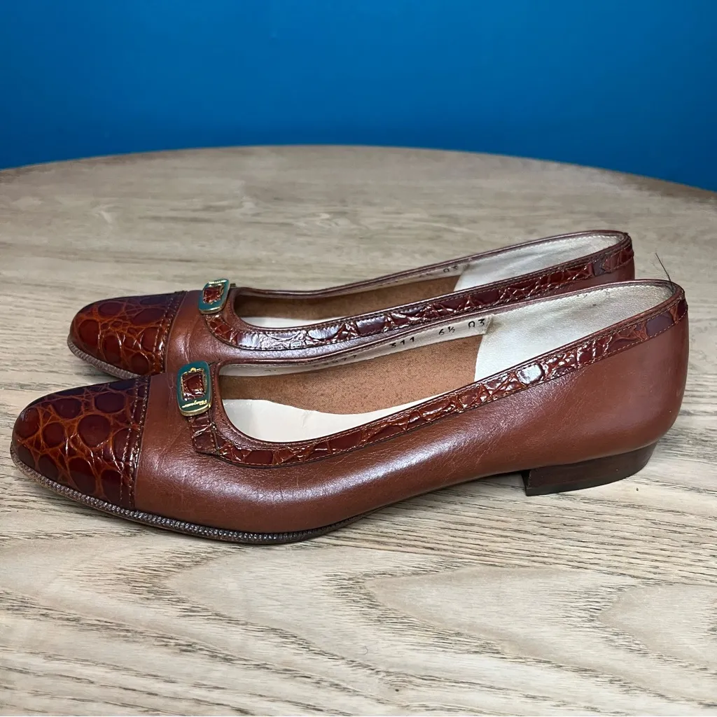 Salvatore Ferragamo Cap Toe Kitten Heel Brown Leather Women’s Size 6.5 Narrow - Image 4