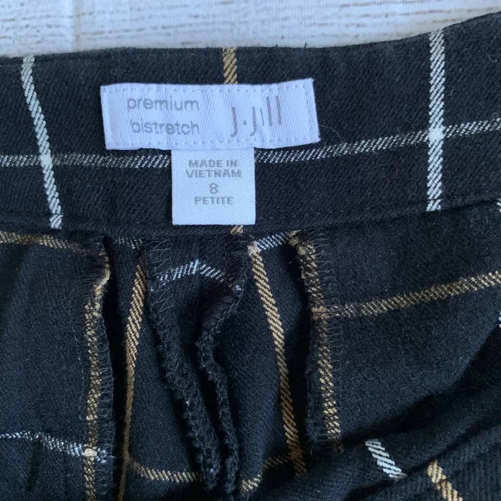 J. Jill Black and White Cropped Chino Pants with Windowpane Pattern Size 8P - Image 2