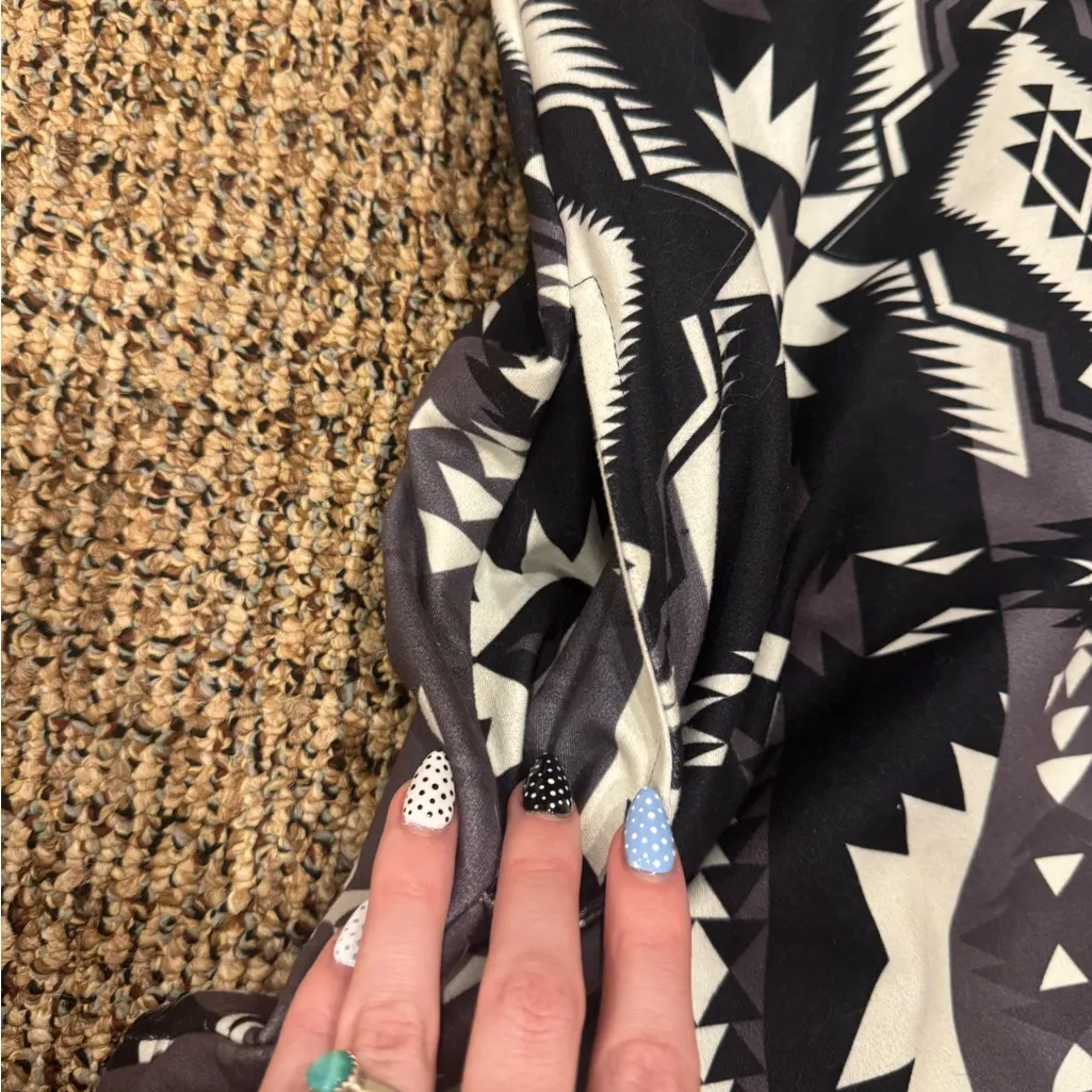 Crazy Train Aztec sweatshirt - Image 3