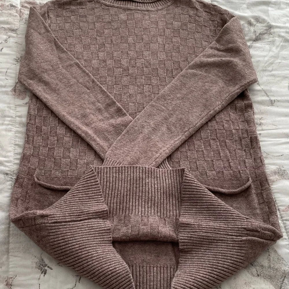 Wool blend brown cable knit turtleneck sweater dress with pockets, size M preppy Size M - Image 5