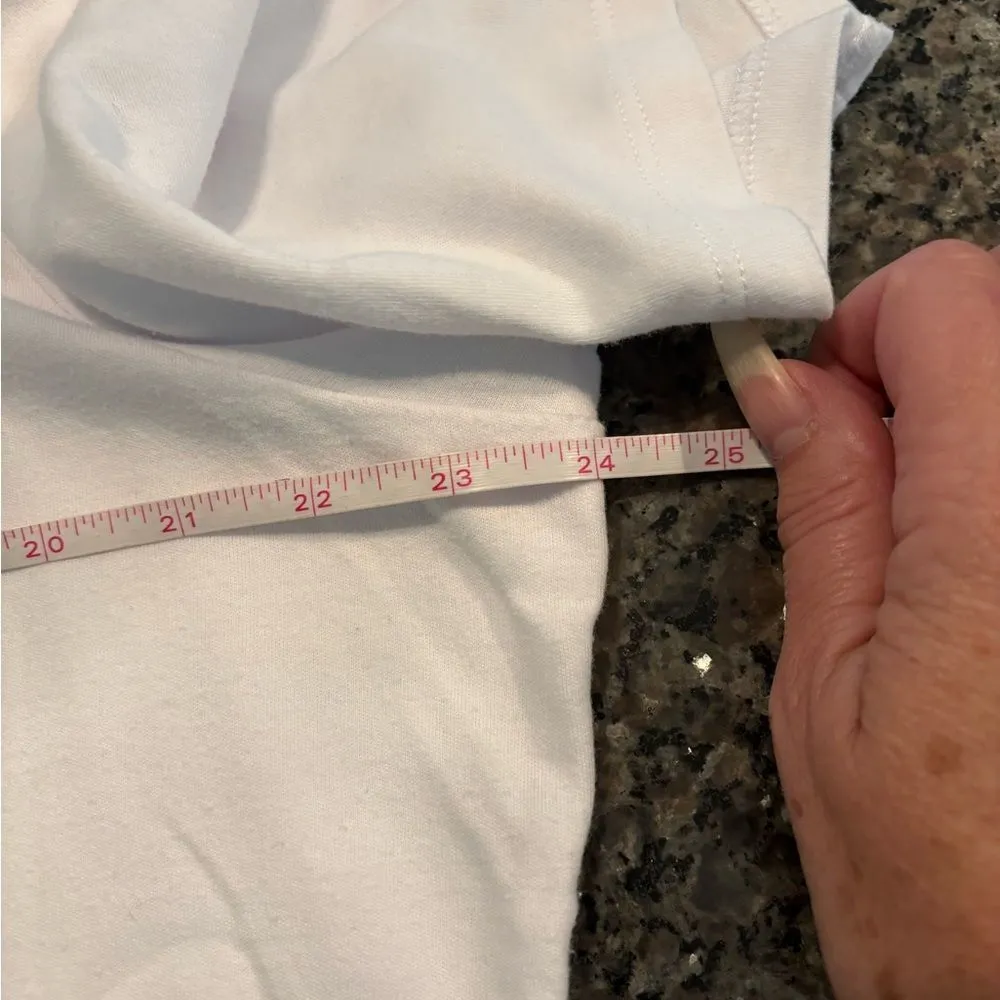 Drapers and Damon’s White Blue Floral Embroidered Short Sleeve Tee - Image 5