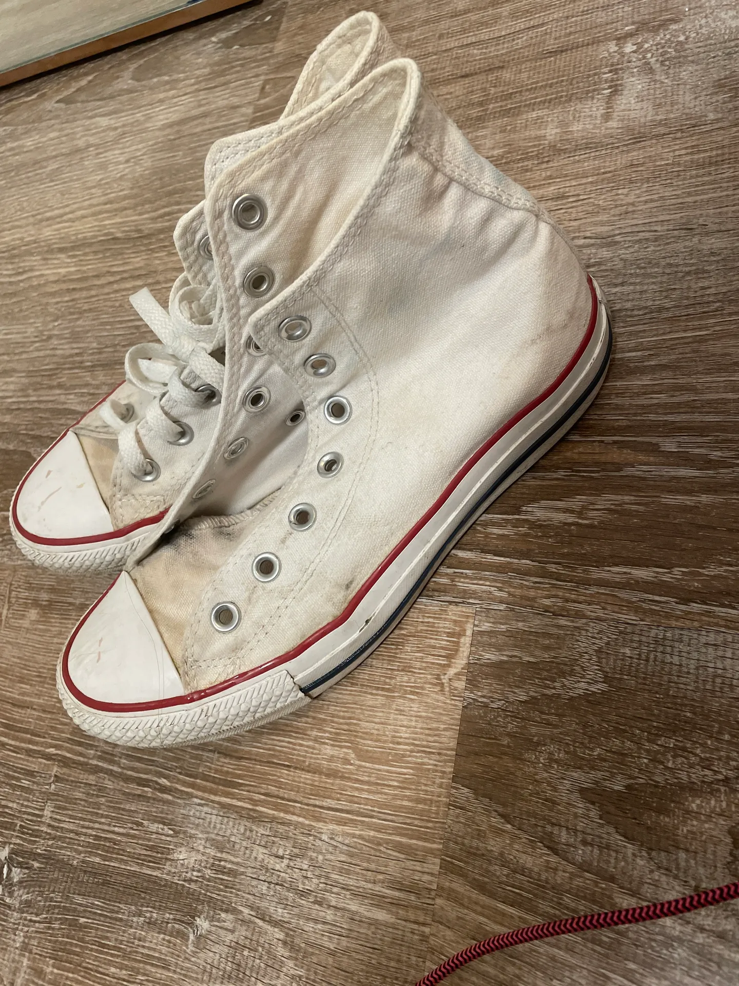 Converse White Hightop - Image 2