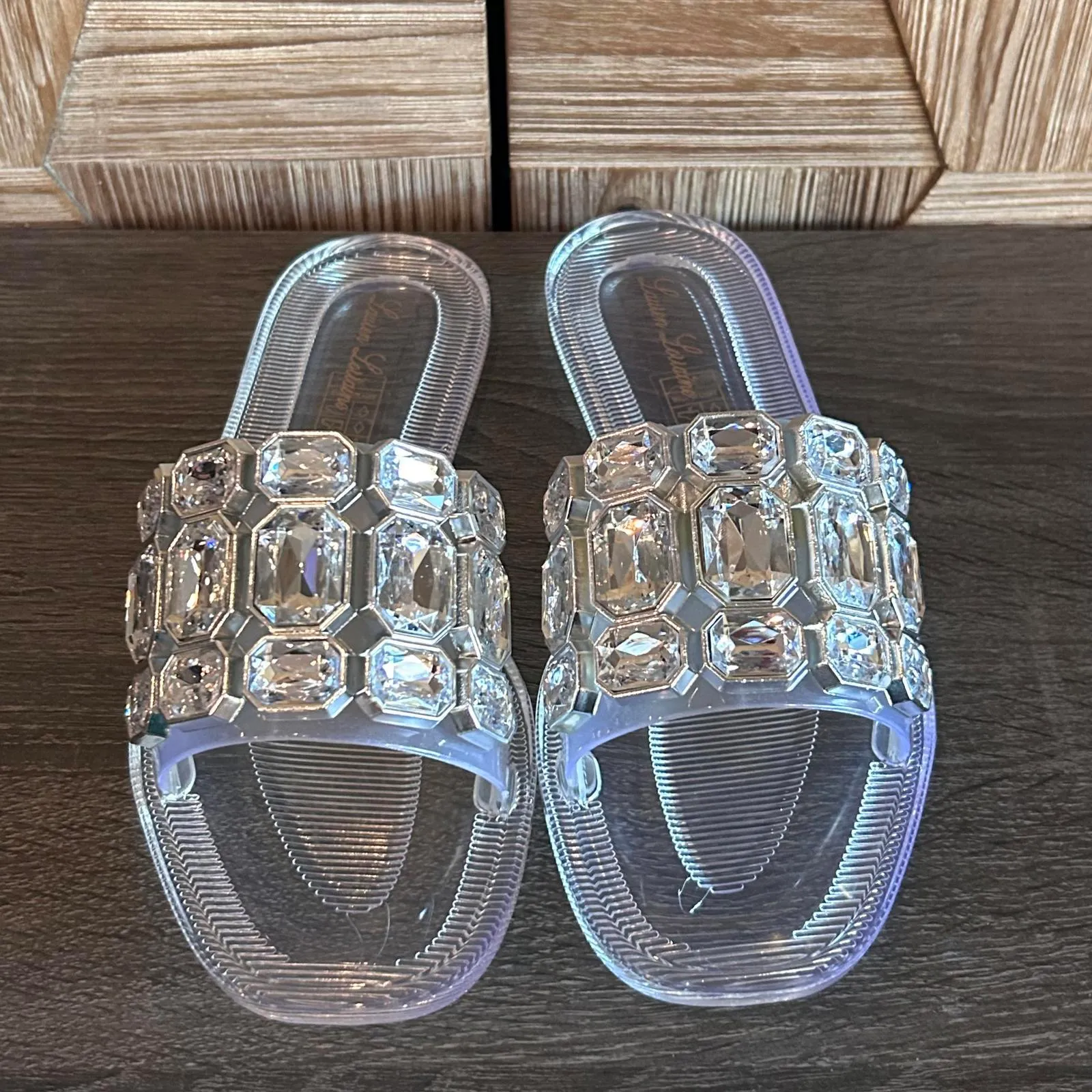 NWT Lauren Lorraine Womens Jade Clear Rhinestone Slides Sandals Size 8.5 - Image 2