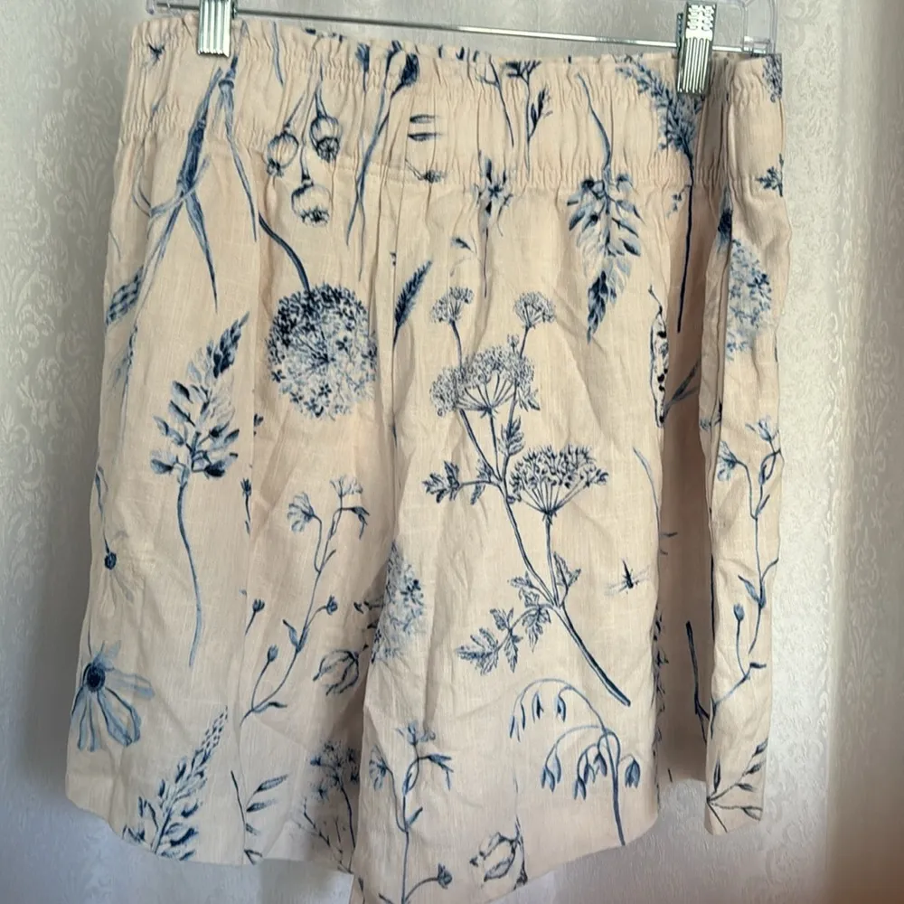 H&M LINEN SHORTS. Sz: L - Image 2